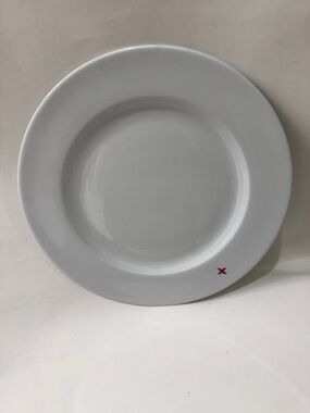 Fortessa  Eschenbach 1998 Classic 12 In White Ceramic Dinner Plate Red X Accent